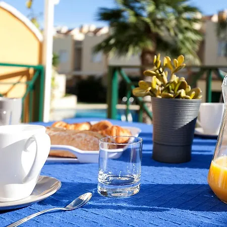 Villas Del Montgo Apartmán *